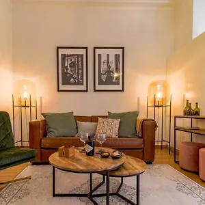 guesthouse-westende.hotelsghent.com/